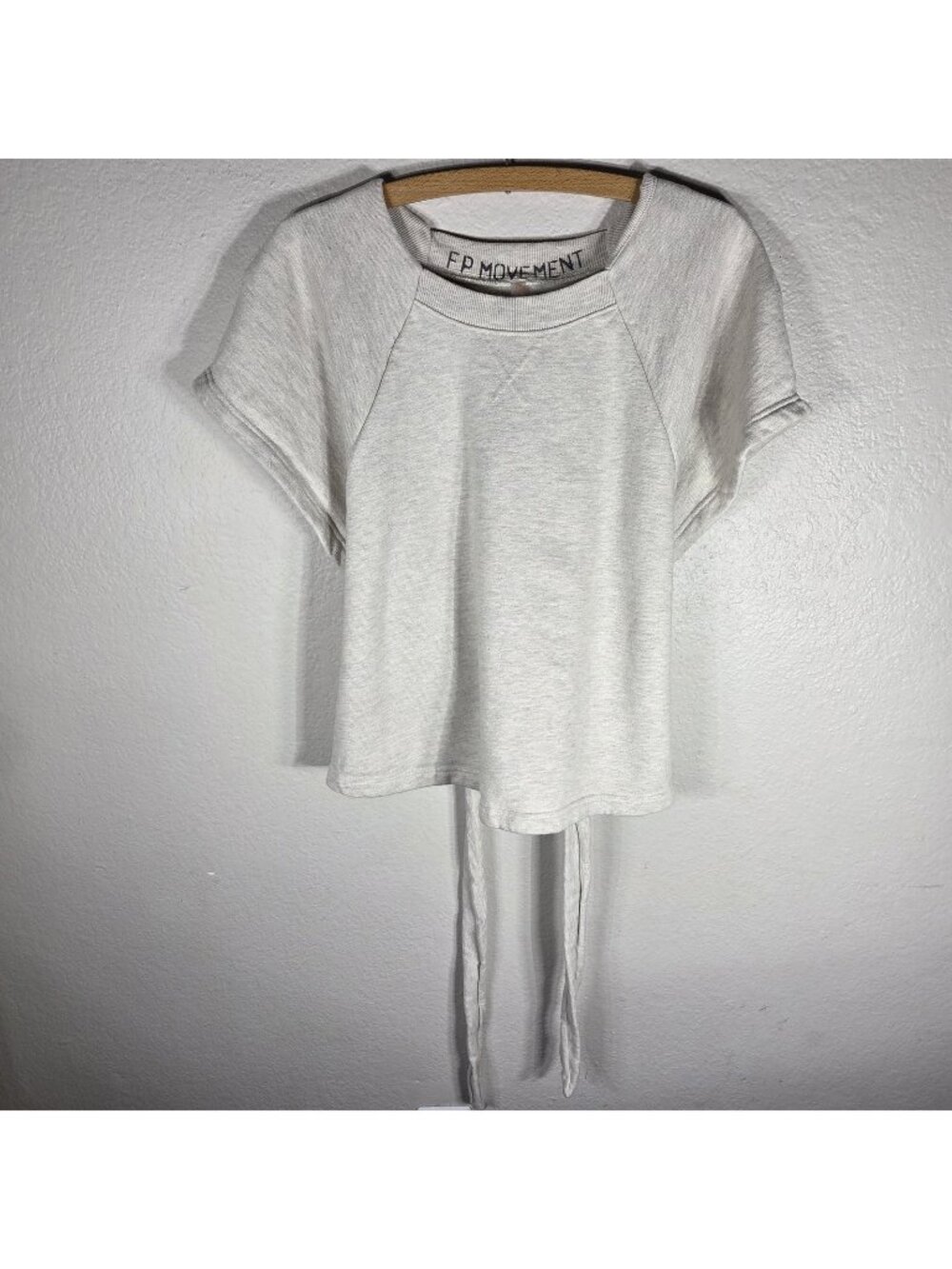 Free People Movement Short Sleeves Gray Sweatshirt Tie Back Size L Womens